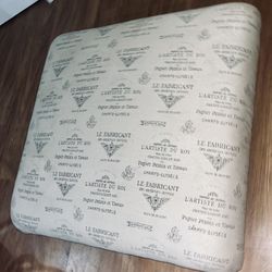 Gorgeous Like NEW Studded Ottoman With Beautiful Carved Feet $50 