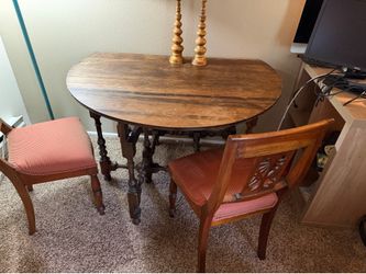Drop leaf table with 3 chairs