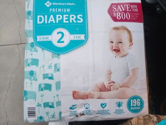 Diapers size 2 box containing 196