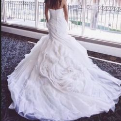 White By Vera Wang Wedding Dress - Never Worn Mint Condition 