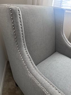 Accent chair