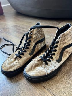 Vans Velvet Sk8-Hi Tops