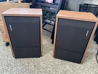 Bose Bookshelf Speakers