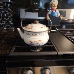Vintage Tea Pot