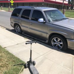 2002 Cadillac Escalade