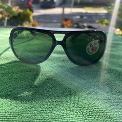 RB 4162 Black With Green lense sunglasses New 