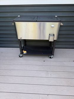 Large cooler