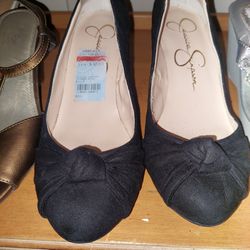 Assorted Women's Shoes 