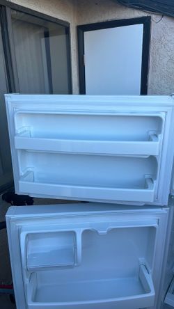 Hot point Refrigerator