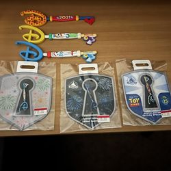 Disney Authentic Special Edition Pins And Keys