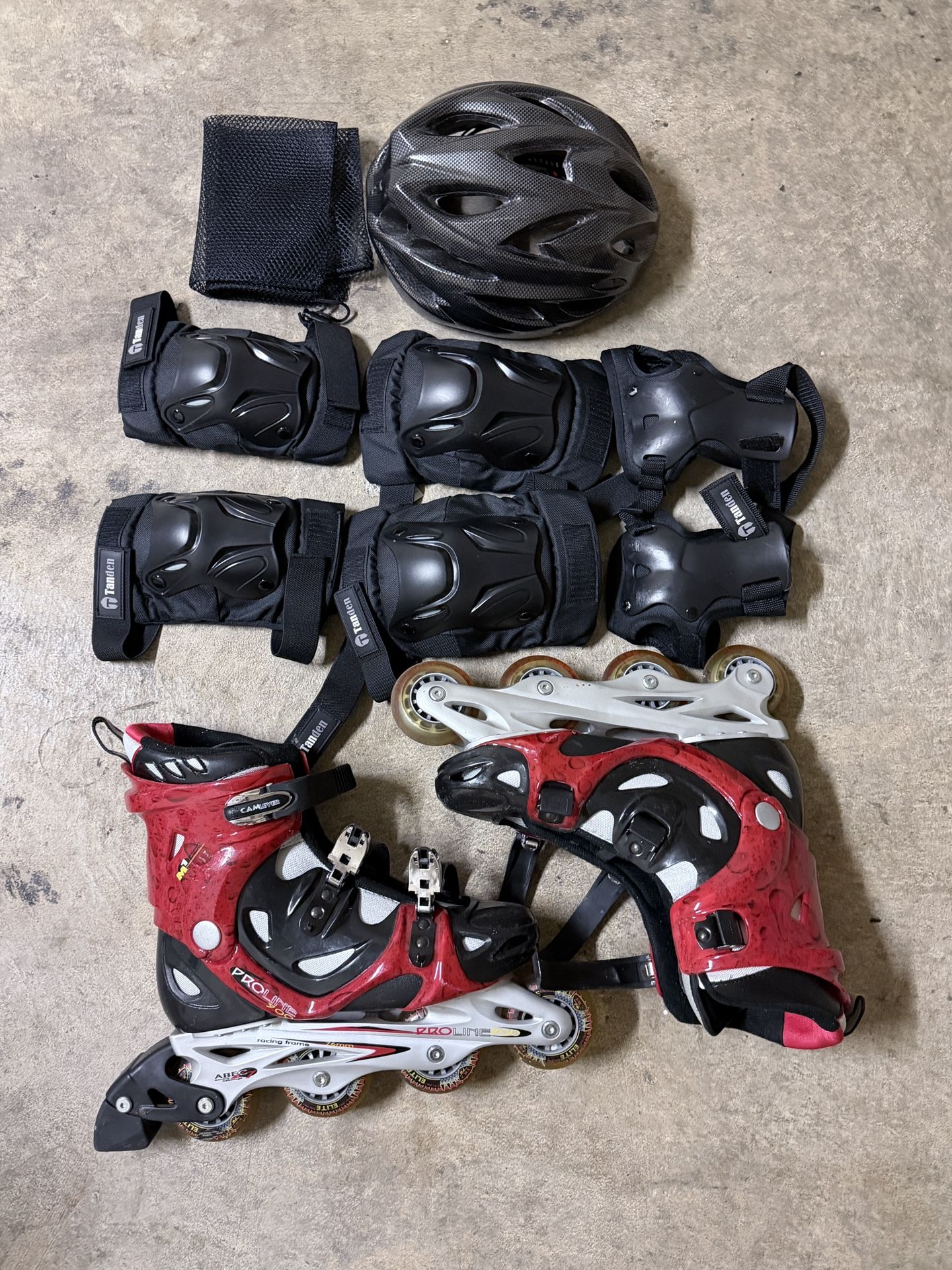 Lightly Used Proline 900 Rollerblades, Size 9, in Stellar Condition! 