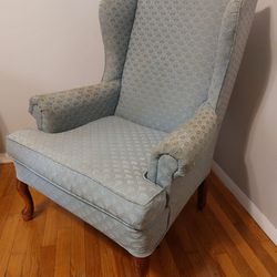 Wingback Queen Ann Chair