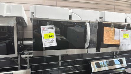 Smart 30 in. W 2 cu. ft. Over the Range Microwave with Easy-Clean 1,050-Watt in PrintProof Stainless Steel