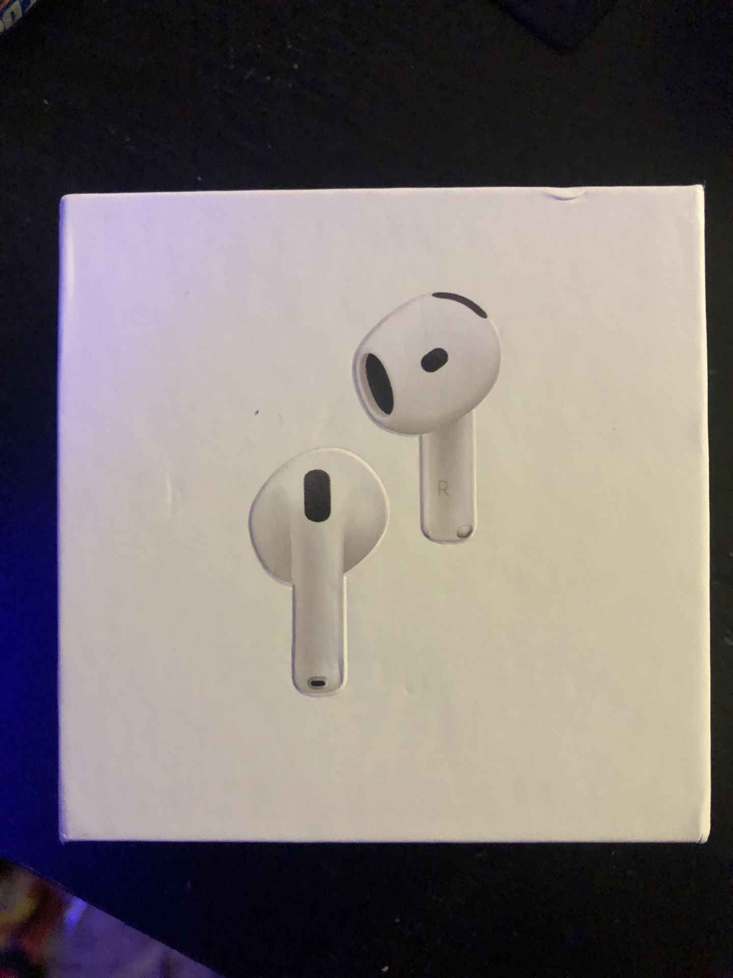 Apple AirPods 4