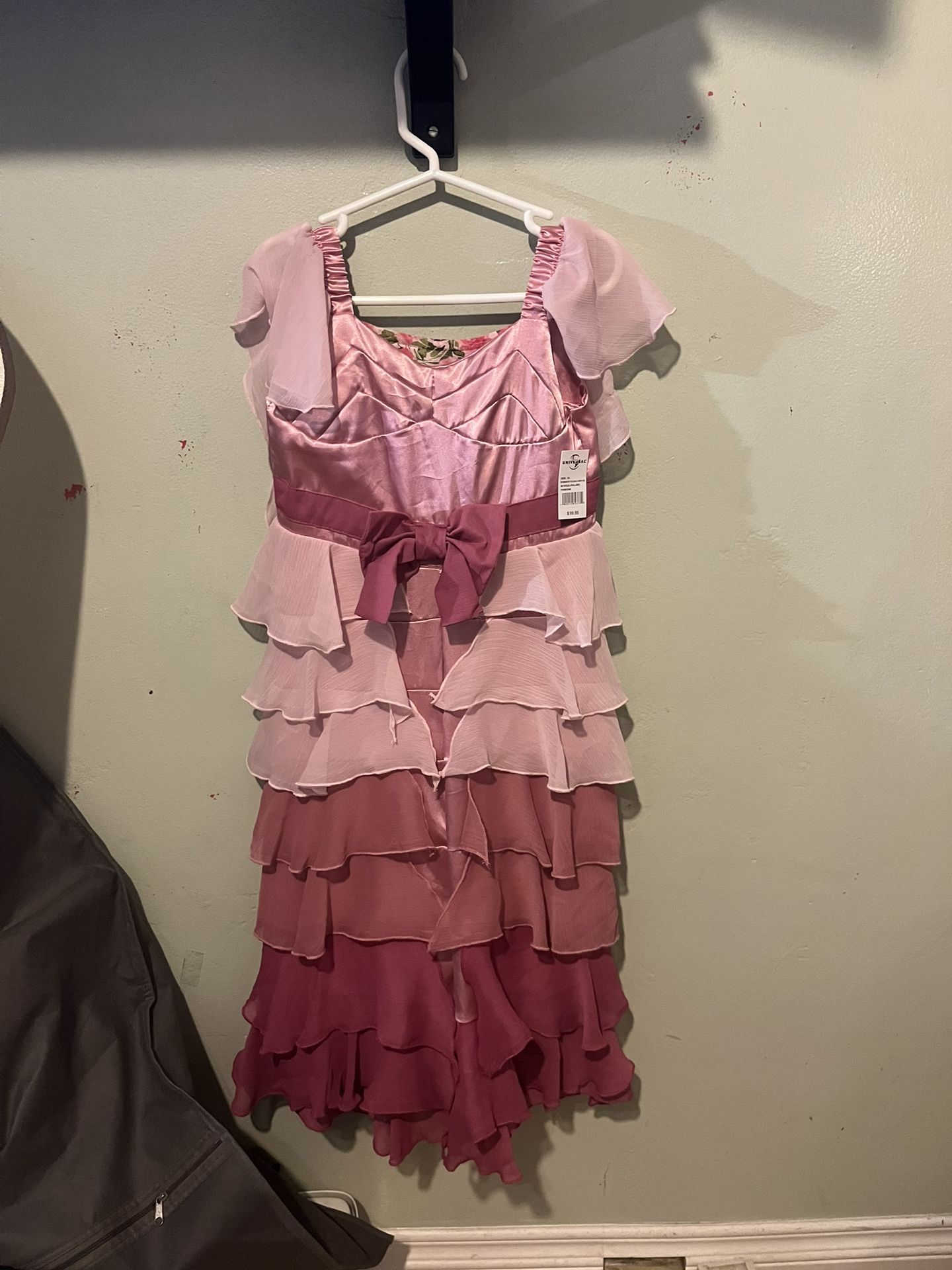 hermione granger yule ball dress Petal and Pup Women's Annette Puff Sleeve Shirred Midi Dress main image 0