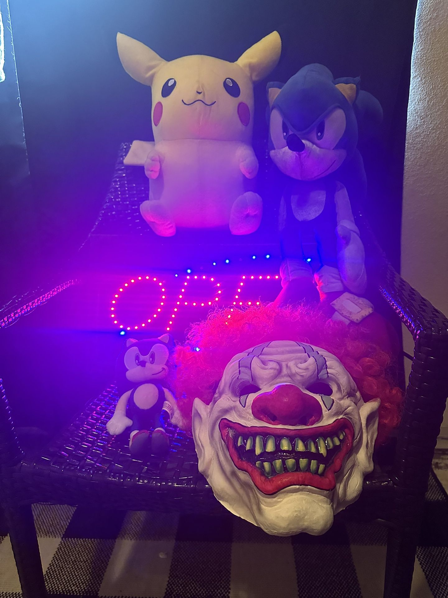 Random Collectable Decoration Plushies w/ Open Sign 