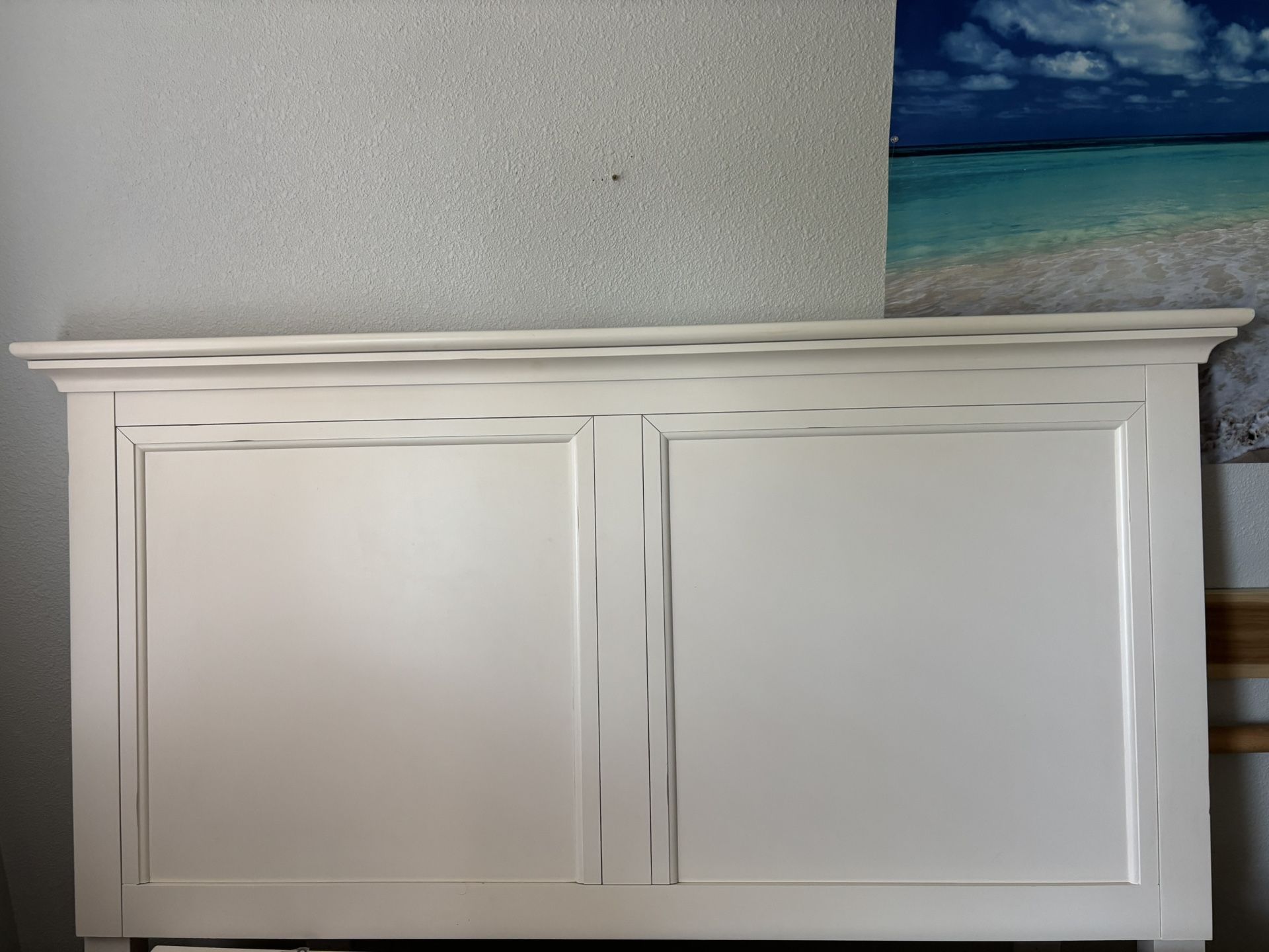 Solid Wood Queen Bedroom Set