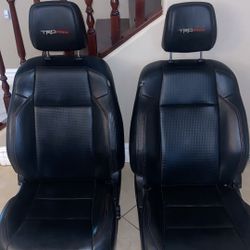 2016-2023 Tacoma Seats