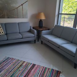 Brand Spanking New Sofas 