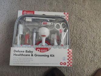 Deluxe Baby Healthcare & Grooming Kit