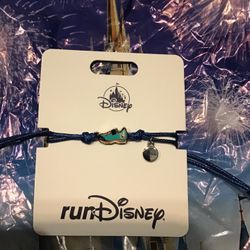 Disney Parks Bracelet Run Disney Mickey Mouse -NEW 