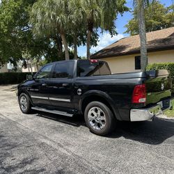 Dodge Ram 1500 Hemi 5.7 V8 