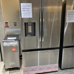 31 cu. ft. Mega Capacity 3-Door French Door Refrigerator with Four Types of Ice in Stainless Steel, Retail $2899