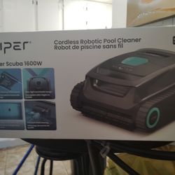 Cordless Robotic Pool Cleaner