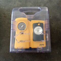 CAR PORTABLE AIR COMPRESSOR AND LAMP BRAND NEW ON ITS BOX 