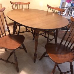Vintage Windsor Table 4 Chair Set -Hall Co. Vermont 