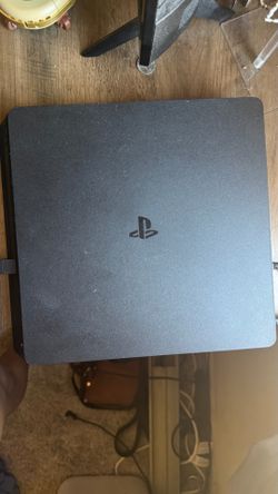 PlayStation 4 (PS4) Console – Includes Controller – Works Great