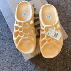 Adidas Yeezy 450 Slide Cream