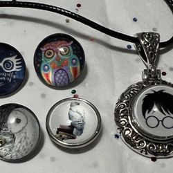 ONE 18mm Harry Potter Snap design Plus one pendant ** See Additional snap designs