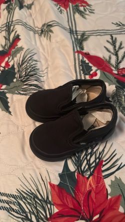 Vans slip Ons size 5  toddler
