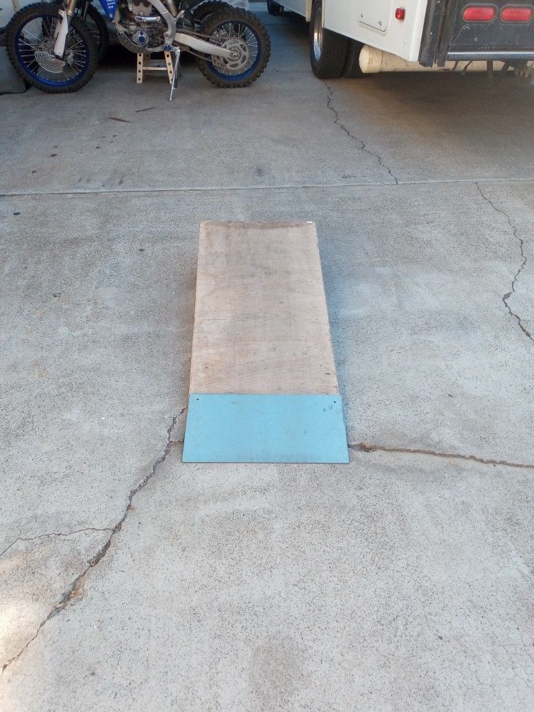 Oc Skateboard Kicker Ramp