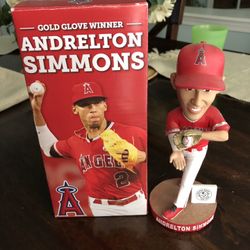 2 Andrelton Simmons Bobble heads