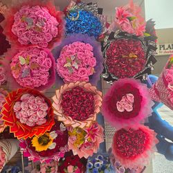 Flores eternas ramos buchones roses crochet forever Flowers