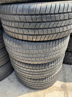 275/65r18 Michelin tires en excelentes condiciones de vida las 4