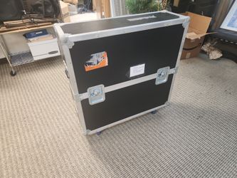 Rolling padded hard road case