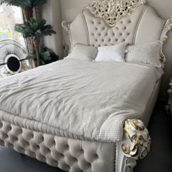 Elegant Vintage Victorian Beds @ FURNITURE LOVE 💕 Same Day Delivery 🚚 