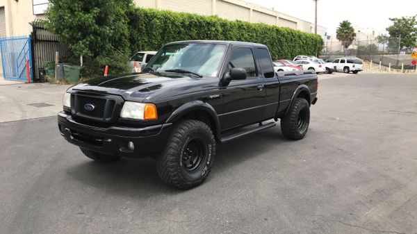 2004 Ford Ranger 4.0 4x4 fully loaded !! for Sale in Los Angeles, CA