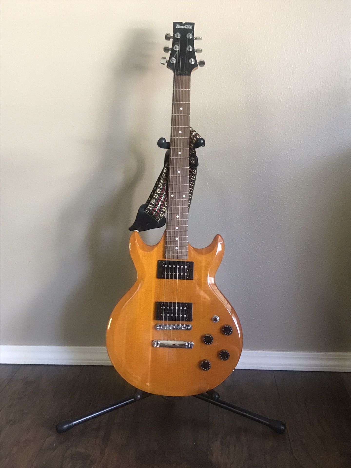 Ibanez G10