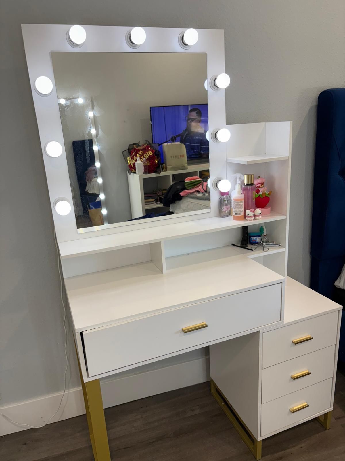 Vanity
