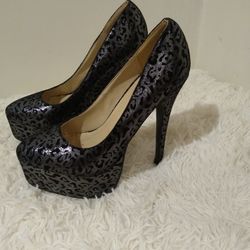 Fashion Heels Size 8.5