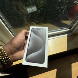 iPhone 15 Pro Max 