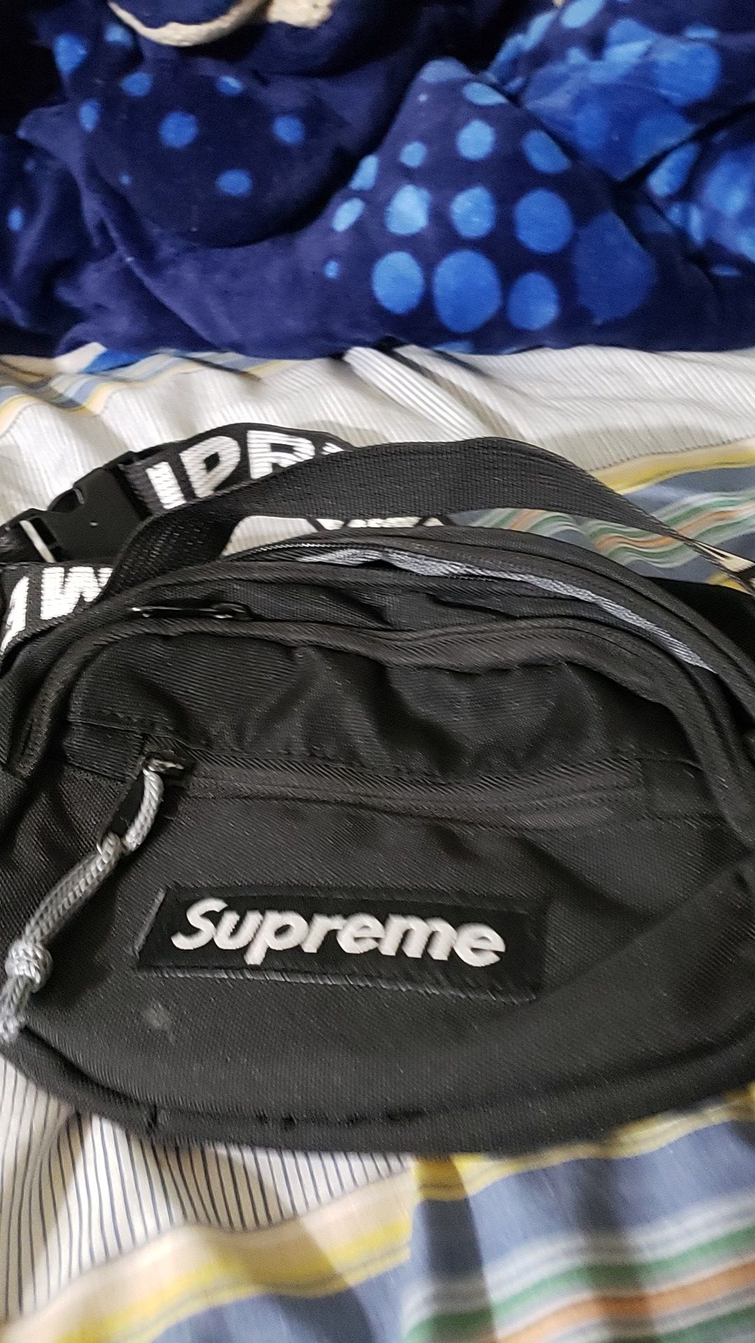 Supreme fanny pack also trading
