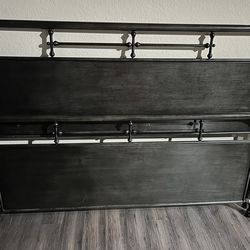 Metal king Headboard and Footboard with bed frame