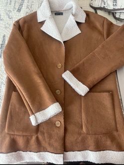 Women’s Coat 🎀