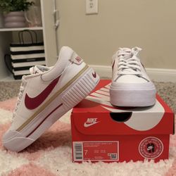 Nike Court Legancy Lift 