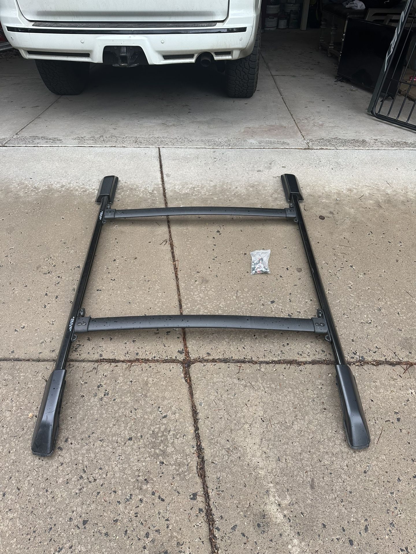 Black Toyota 4Runner Roof Rack/Rails With Bolts